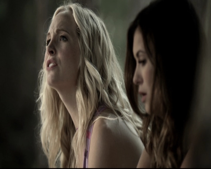 VampireDiariesWorld-dot-nl_6x03WelcomeToParadise1108.jpg