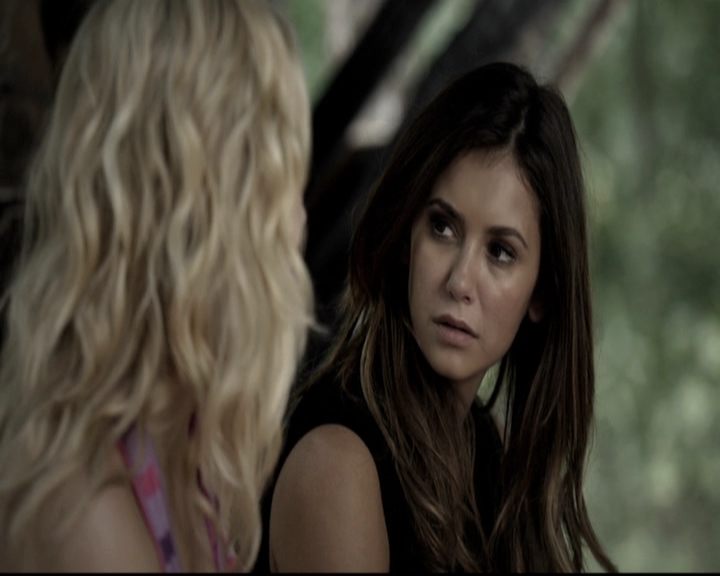 VampireDiariesWorld-dot-nl_6x03WelcomeToParadise1127.jpg