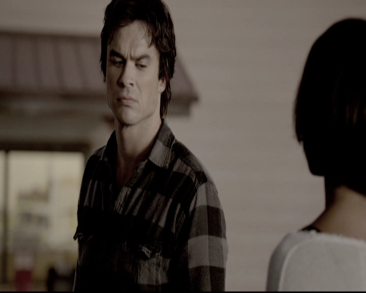 VampireDiariesWorld-dot-nl_6x03WelcomeToParadise1202.jpg