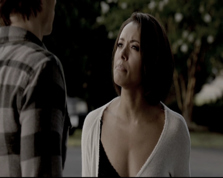 VampireDiariesWorld-dot-nl_6x03WelcomeToParadise1216.jpg