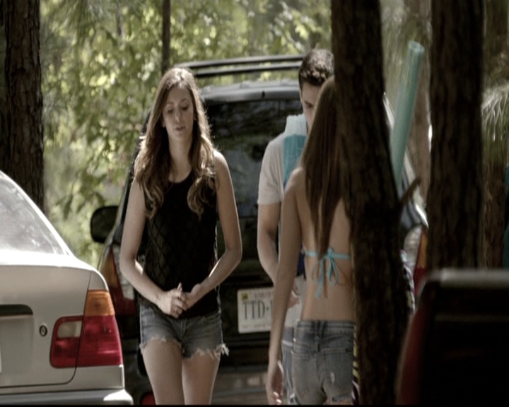 VampireDiariesWorld-dot-nl_6x03WelcomeToParadise1271.jpg