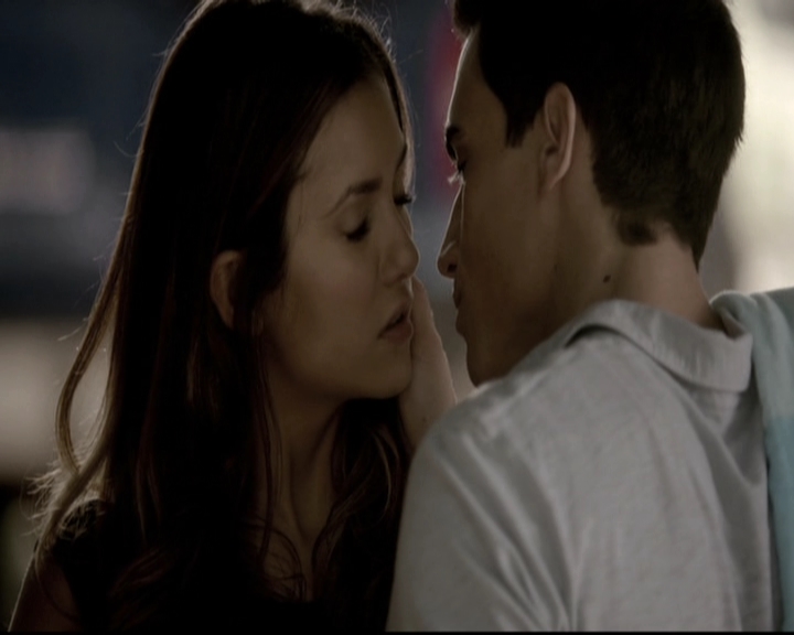 VampireDiariesWorld-dot-nl_6x03WelcomeToParadise1291.jpg