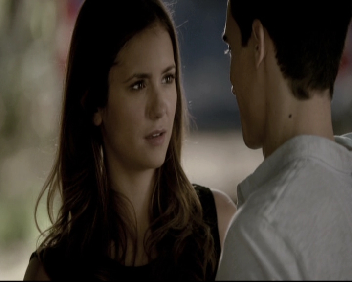 VampireDiariesWorld-dot-nl_6x03WelcomeToParadise1303.jpg