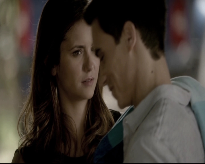 VampireDiariesWorld-dot-nl_6x03WelcomeToParadise1304.jpg