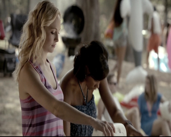 VampireDiariesWorld-dot-nl_6x03WelcomeToParadise1352.jpg