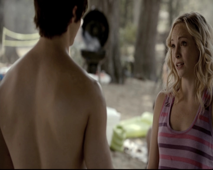 VampireDiariesWorld-dot-nl_6x03WelcomeToParadise1373.jpg