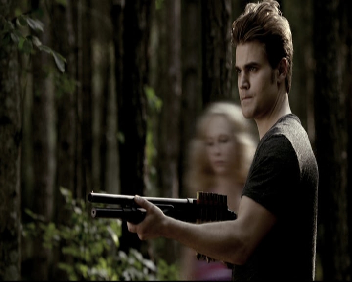 VampireDiariesWorld-dot-nl_6x03WelcomeToParadise1397.jpg