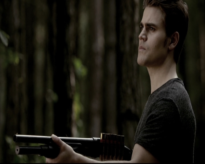 VampireDiariesWorld-dot-nl_6x03WelcomeToParadise1403.jpg