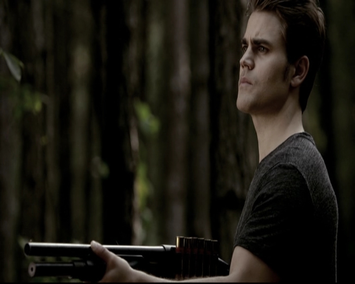 VampireDiariesWorld-dot-nl_6x03WelcomeToParadise1404.jpg