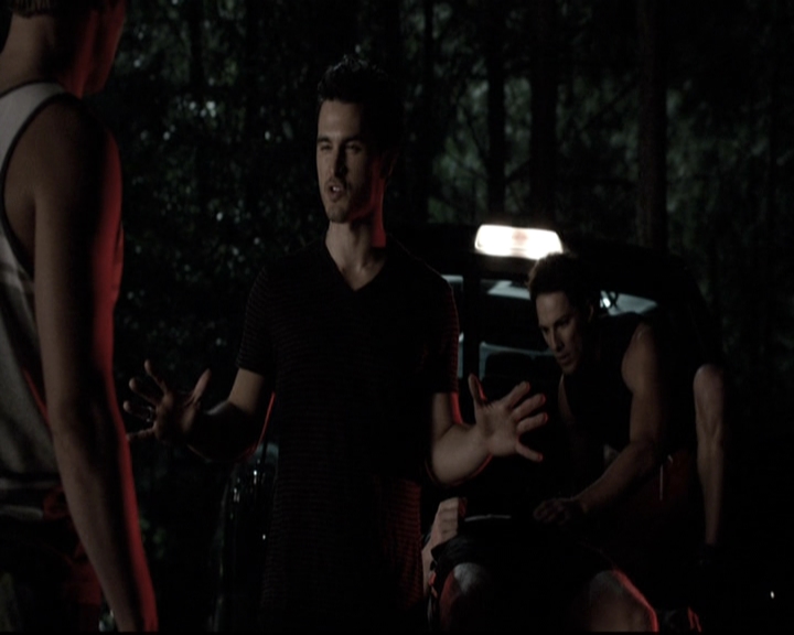 VampireDiariesWorld-dot-nl_6x03WelcomeToParadise1658.jpg