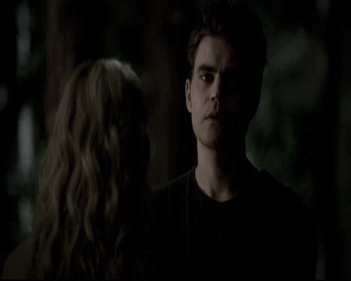 VampireDiariesWorld-dot-nl_6x03WelcomeToParadise1707.jpg