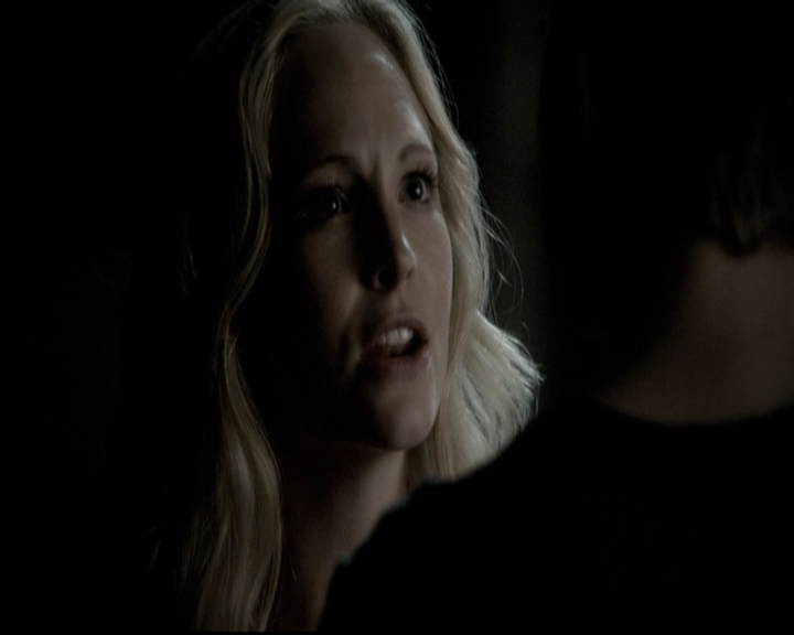 VampireDiariesWorld-dot-nl_6x03WelcomeToParadise1711.jpg