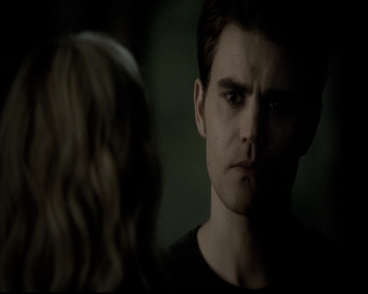 VampireDiariesWorld-dot-nl_6x03WelcomeToParadise1718.jpg