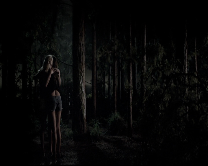 VampireDiariesWorld-dot-nl_6x03WelcomeToParadise1813.jpg