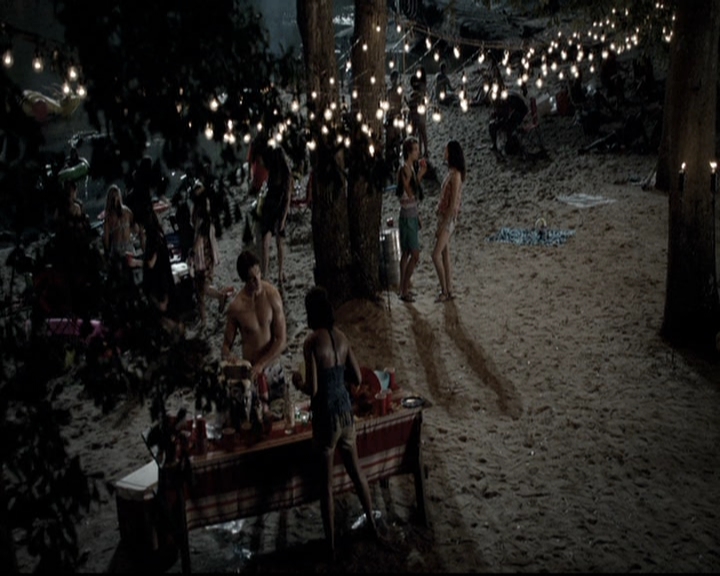 VampireDiariesWorld-dot-nl_6x03WelcomeToParadise1821.jpg