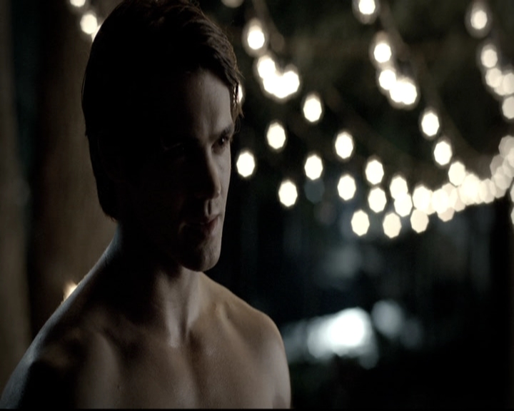 VampireDiariesWorld-dot-nl_6x03WelcomeToParadise1834.jpg