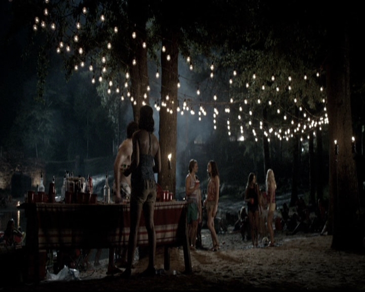 VampireDiariesWorld-dot-nl_6x03WelcomeToParadise1843.jpg