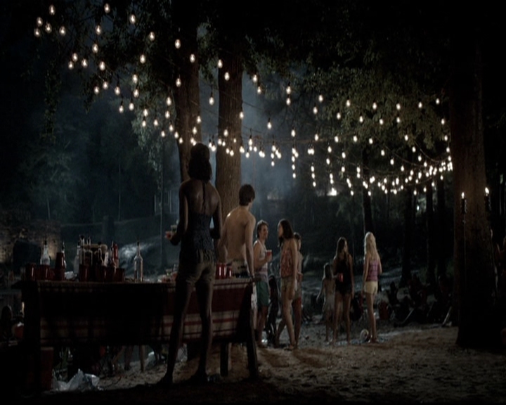 VampireDiariesWorld-dot-nl_6x03WelcomeToParadise1844.jpg