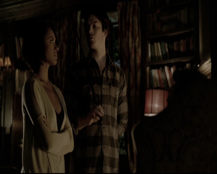 VampireDiariesWorld-dot-nl_6x03WelcomeToParadise1914.jpg