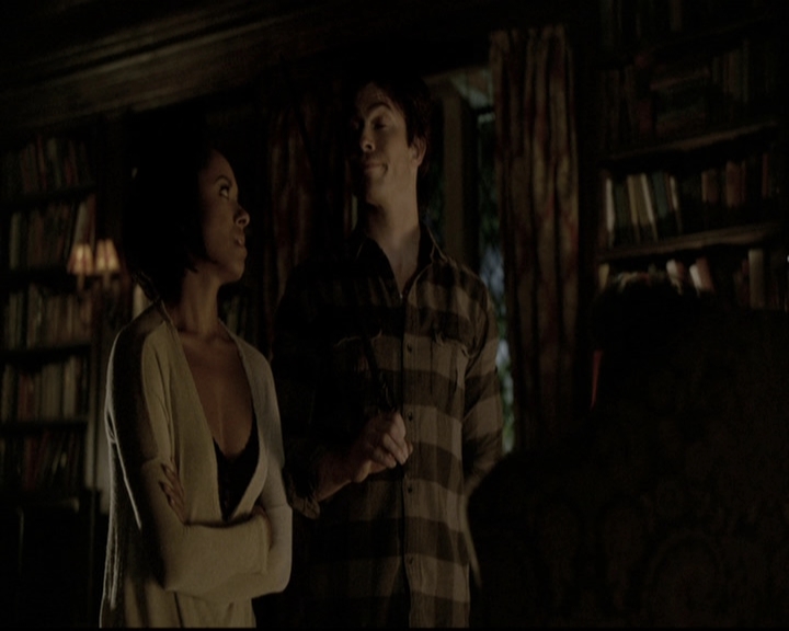 VampireDiariesWorld-dot-nl_6x03WelcomeToParadise1917.jpg