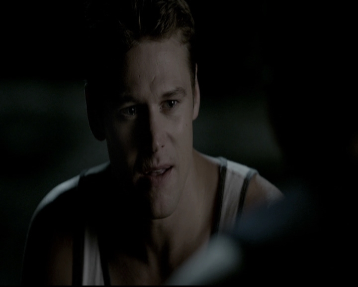 VampireDiariesWorld-dot-nl_6x03WelcomeToParadise1973.jpg