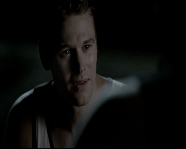 VampireDiariesWorld-dot-nl_6x03WelcomeToParadise1980.jpg