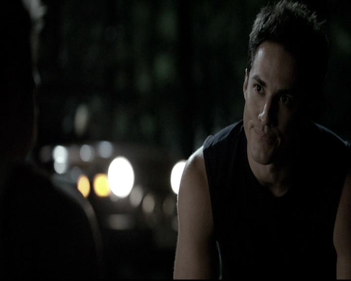 VampireDiariesWorld-dot-nl_6x03WelcomeToParadise1982.jpg