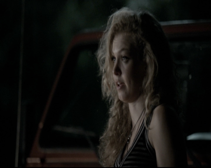 VampireDiariesWorld-dot-nl_6x03WelcomeToParadise1992.jpg