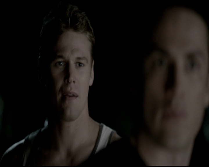 VampireDiariesWorld-dot-nl_6x03WelcomeToParadise1994.jpg