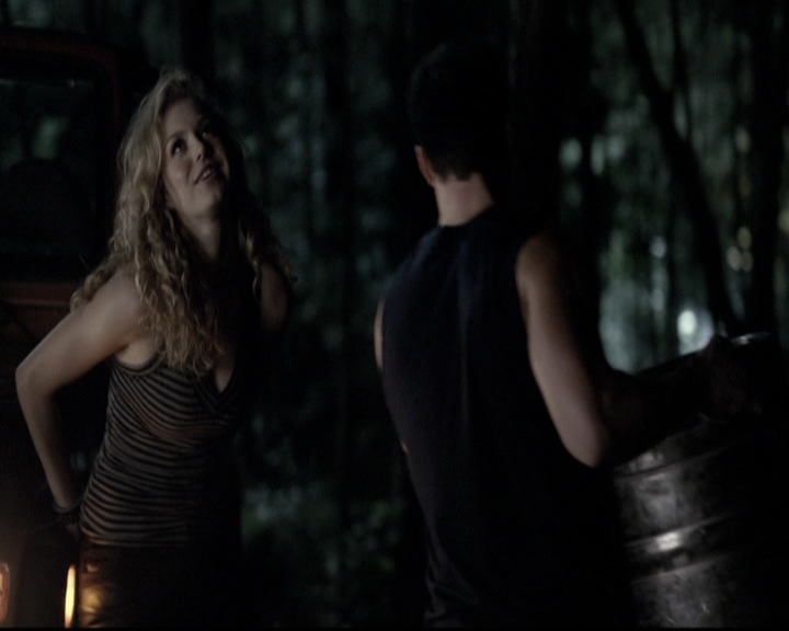 VampireDiariesWorld-dot-nl_6x03WelcomeToParadise2009.jpg