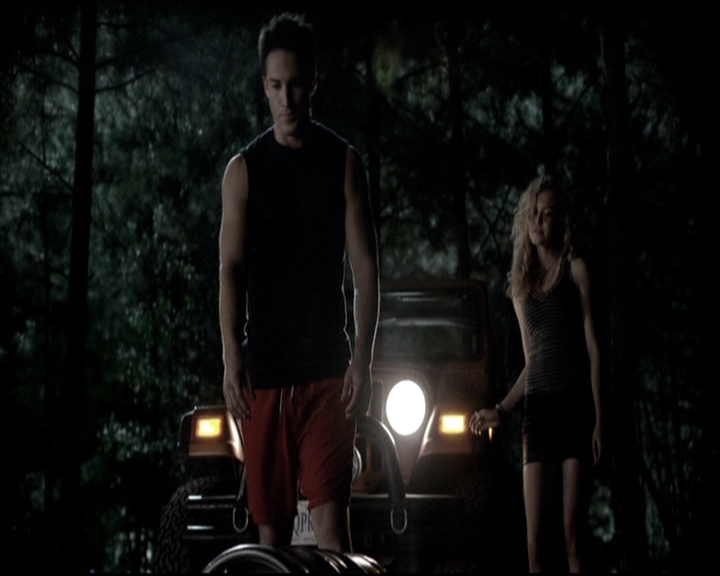 VampireDiariesWorld-dot-nl_6x03WelcomeToParadise2027.jpg