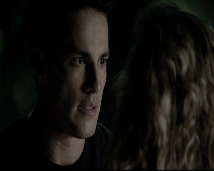 VampireDiariesWorld-dot-nl_6x03WelcomeToParadise2050.jpg