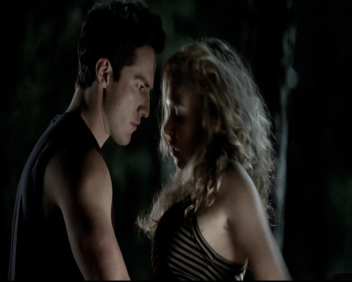 VampireDiariesWorld-dot-nl_6x03WelcomeToParadise2061.jpg