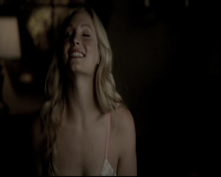 VampireDiariesWorld-dot-nl_6x03WelcomeToParadise2105.jpg