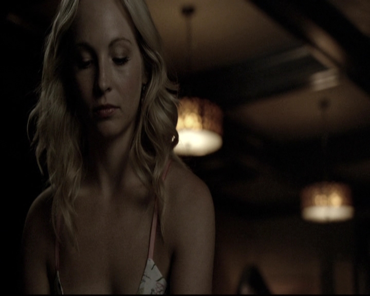 VampireDiariesWorld-dot-nl_6x03WelcomeToParadise2117.jpg