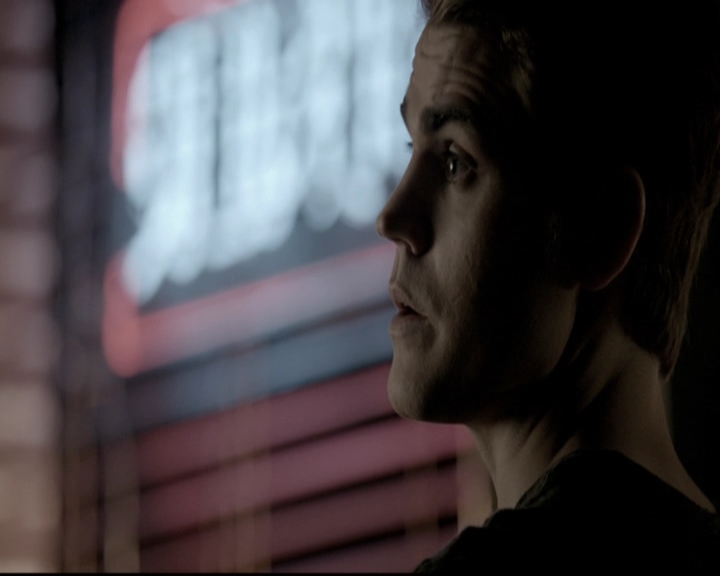 VampireDiariesWorld-dot-nl_6x03WelcomeToParadise2240.jpg