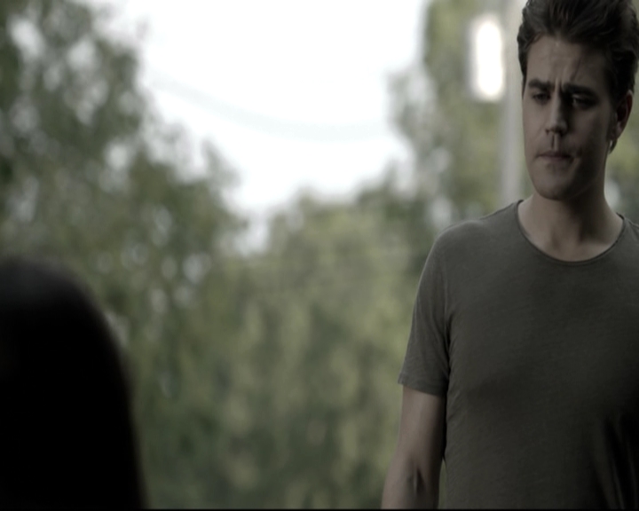 VampireDiariesWorld-dot-nl_6x04BlackHoleSun-DeletedScenes0007.jpg