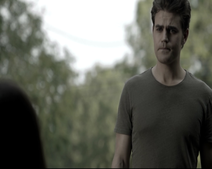 VampireDiariesWorld-dot-nl_6x04BlackHoleSun-DeletedScenes0008.jpg