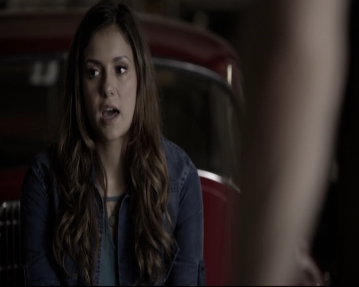 VampireDiariesWorld-dot-nl_6x04BlackHoleSun-DeletedScenes0013.jpg