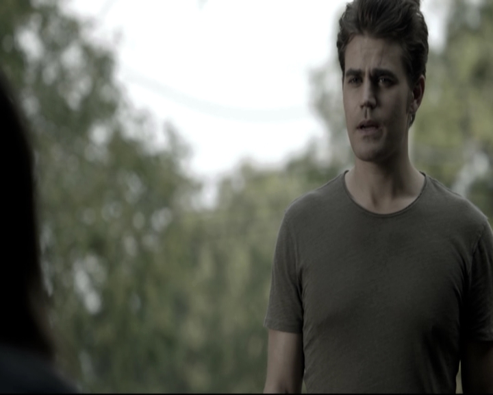 VampireDiariesWorld-dot-nl_6x04BlackHoleSun-DeletedScenes0015.jpg