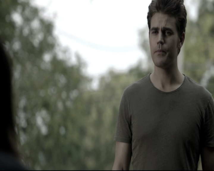 VampireDiariesWorld-dot-nl_6x04BlackHoleSun-DeletedScenes0017.jpg