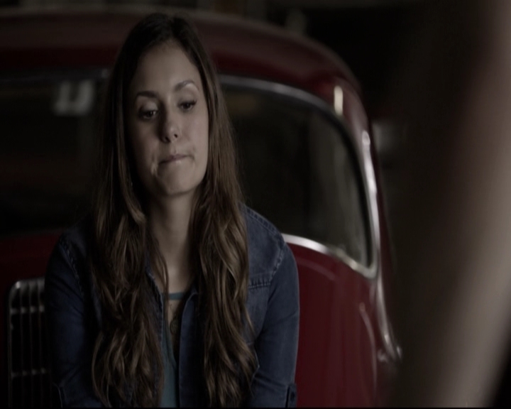 VampireDiariesWorld-dot-nl_6x04BlackHoleSun-DeletedScenes0019.jpg