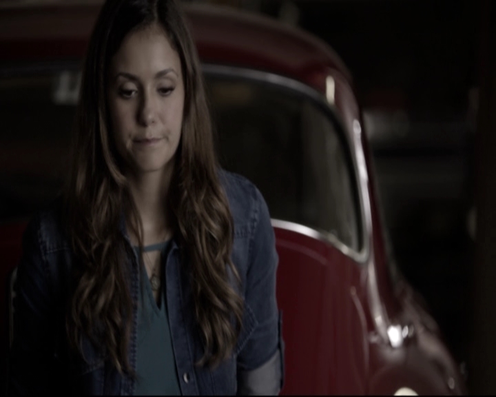 VampireDiariesWorld-dot-nl_6x04BlackHoleSun-DeletedScenes0020.jpg