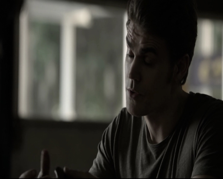 VampireDiariesWorld-dot-nl_6x04BlackHoleSun-DeletedScenes0040.jpg