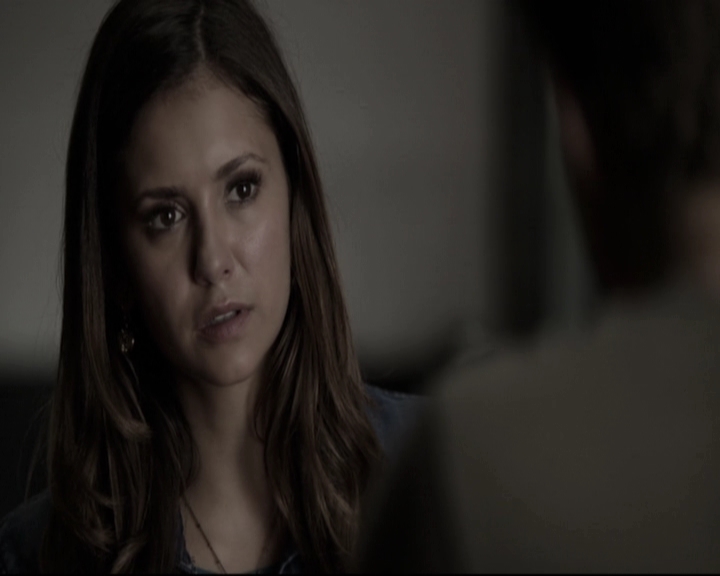 VampireDiariesWorld-dot-nl_6x04BlackHoleSun-DeletedScenes0057.jpg