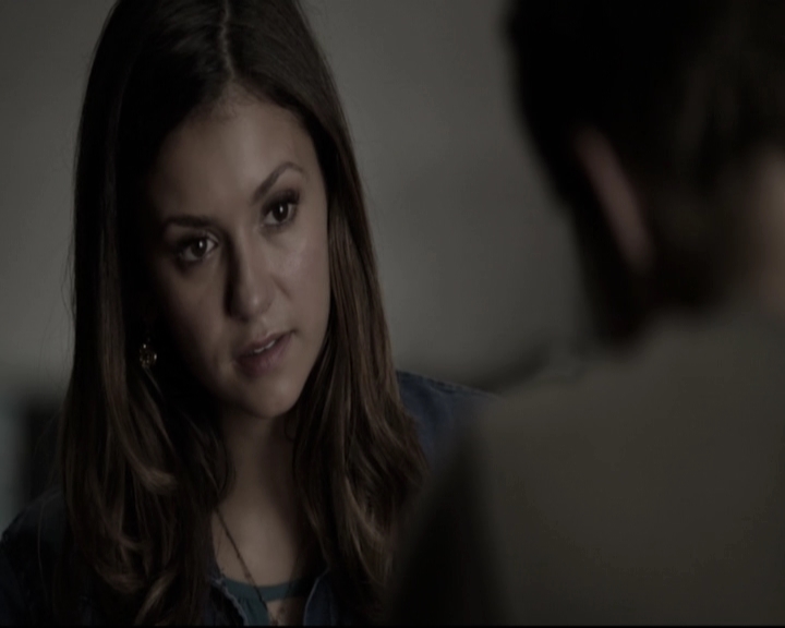 VampireDiariesWorld-dot-nl_6x04BlackHoleSun-DeletedScenes0059.jpg