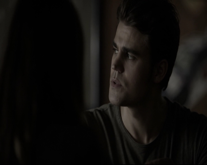 VampireDiariesWorld-dot-nl_6x04BlackHoleSun-DeletedScenes0060.jpg