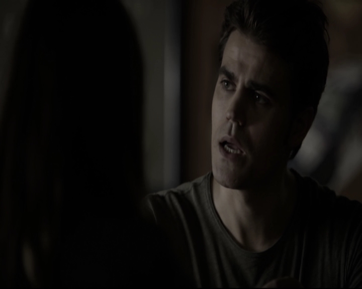 VampireDiariesWorld-dot-nl_6x04BlackHoleSun-DeletedScenes0061.jpg