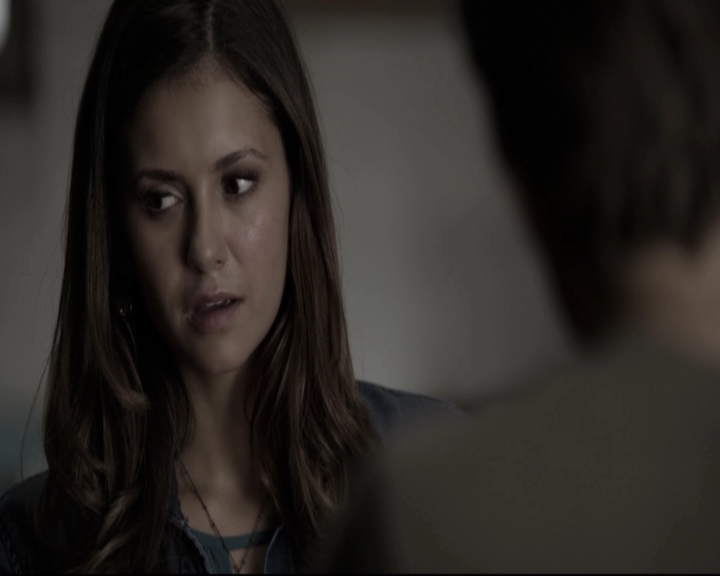 VampireDiariesWorld-dot-nl_6x04BlackHoleSun-DeletedScenes0070.jpg