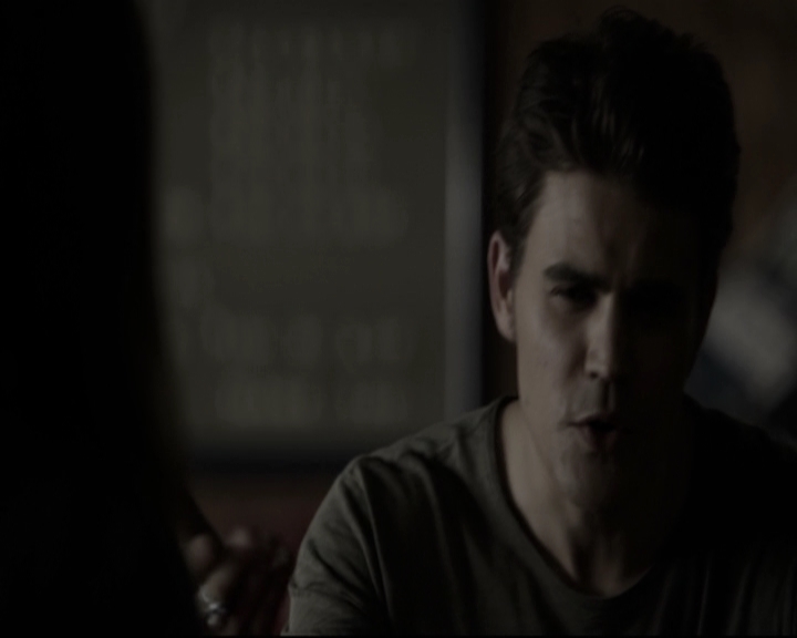 VampireDiariesWorld-dot-nl_6x04BlackHoleSun-DeletedScenes0072.jpg